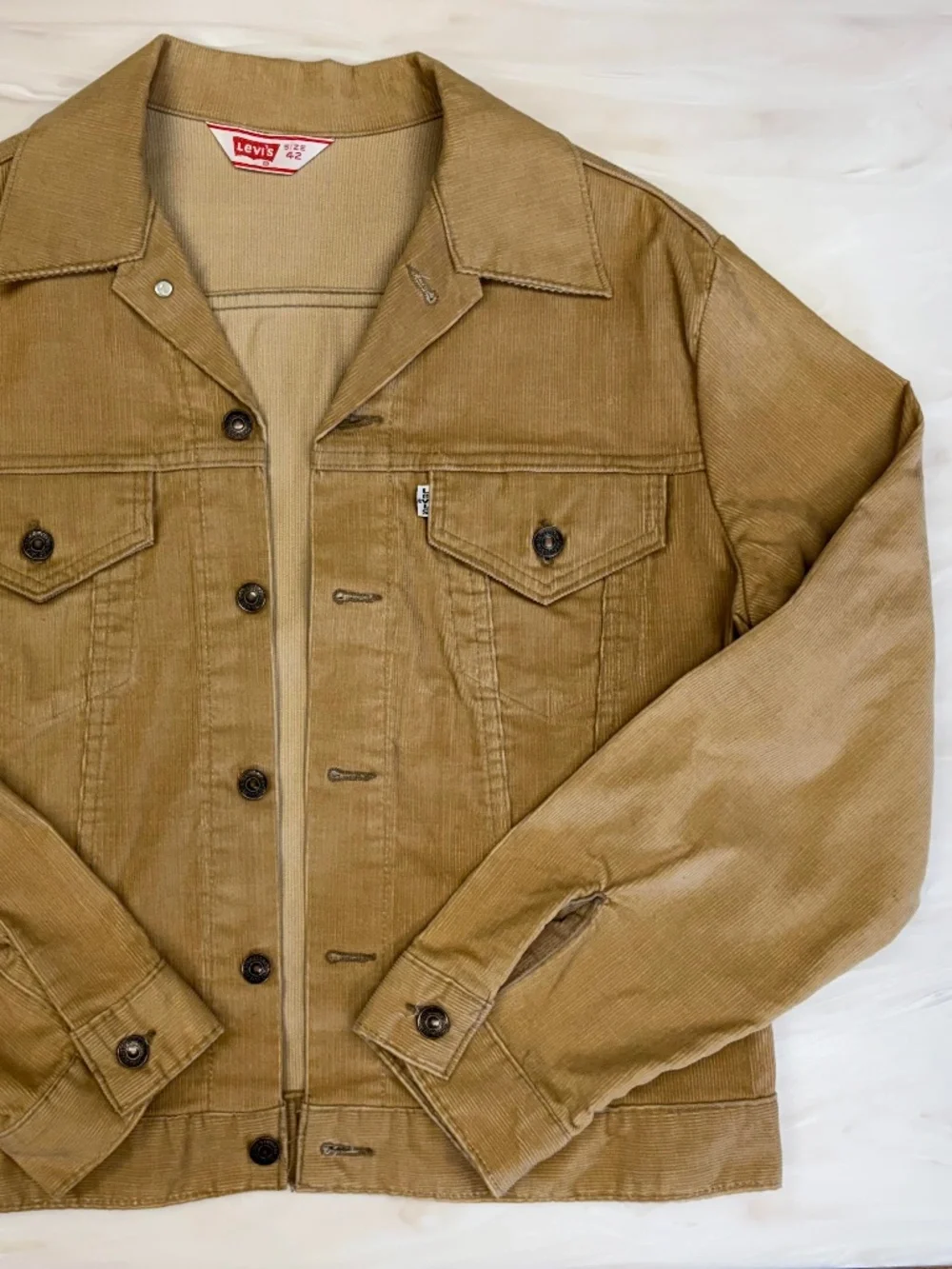 Vintage 70's Levi's Tan Corduroy Western Trucker Jacket Size 42 Made USA Pockets - Picture 4 of 13